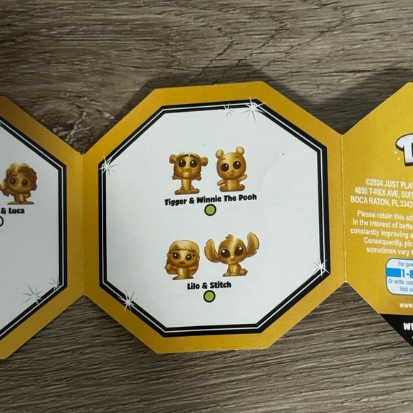 Disney Doorables Lilo & Stitch Gold Edition Figurines (Rare) - Picture 3 of 3